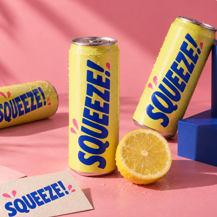 Squeeze! cans on a pink set